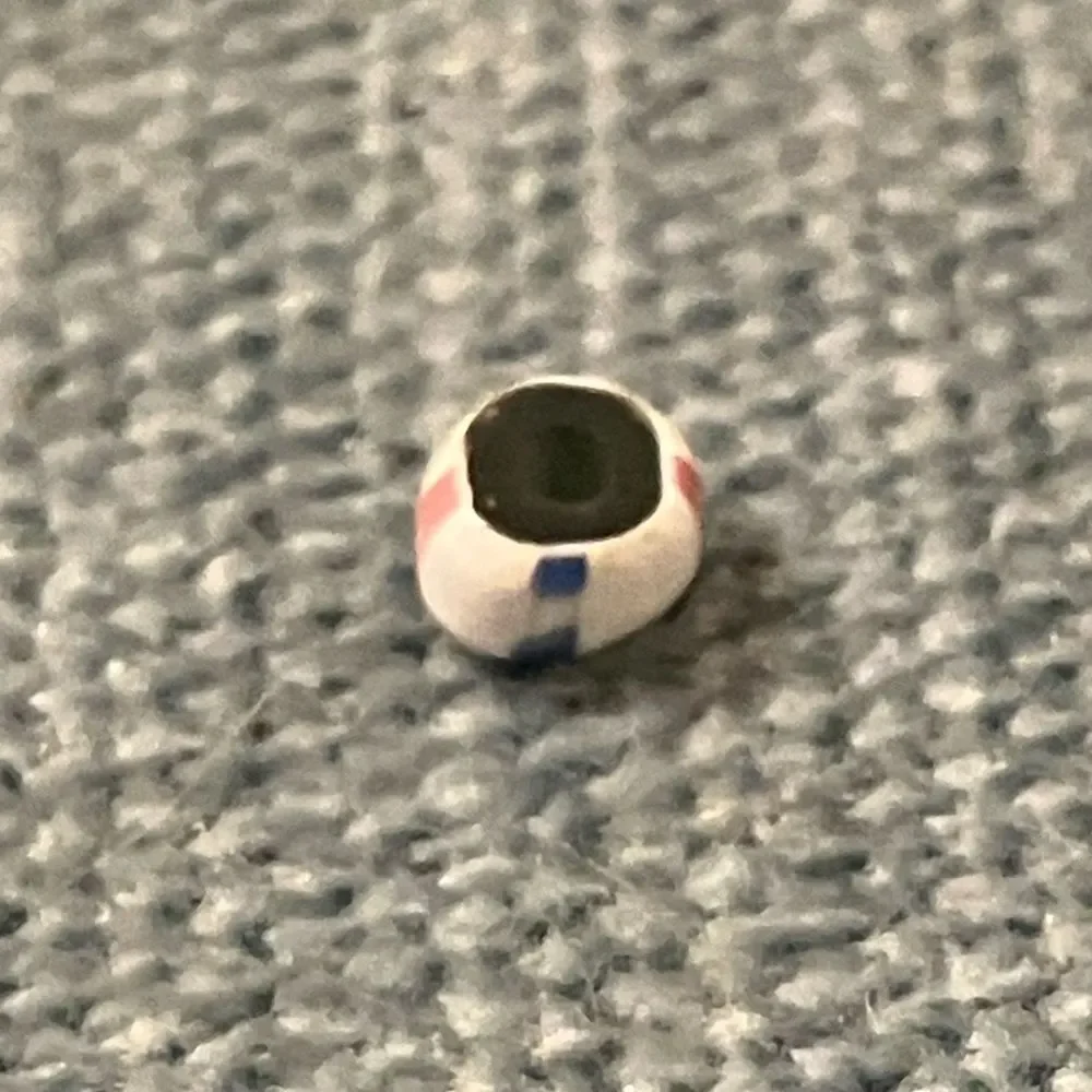 Bead